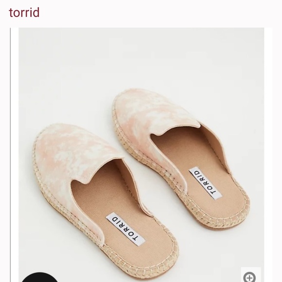 NWT TORRID SIZE 9.5 WW BLUSH TIE DYE CANVAS MULE ESPADRILLE - Picture 2 of 5